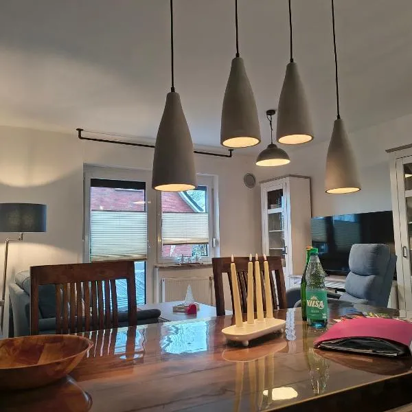 Ferienwohnung FeWo Plaggenburg- die Kleine große, hotel em Aurich