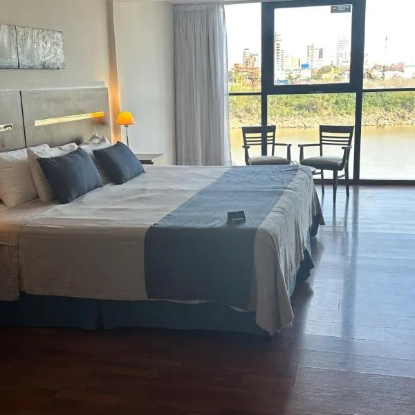 Puerto Amarras Hotel & Suites, hotel a Santa Fe