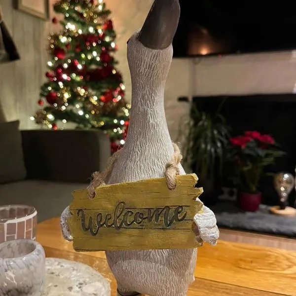 Old Nursery, ξενοδοχείο σε Coity