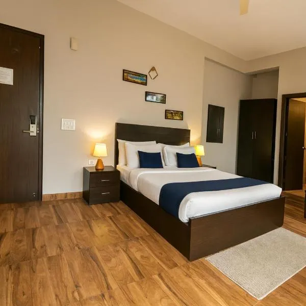 The Garnet Resort - Top Rated & Most Awarded Property in Vrindavan, hotel v destinaci Vrindavan