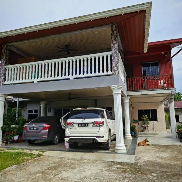 Forest Way Home Sepilok Sandakan, hotel en Sandakan