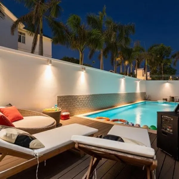 Villages Resort Long Cung Gần Bãi Tắm，位于头顿的酒店