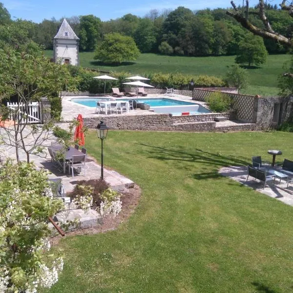 Les Vergnes, hotel v destinaci Saint-Pardoux-le-Neuf