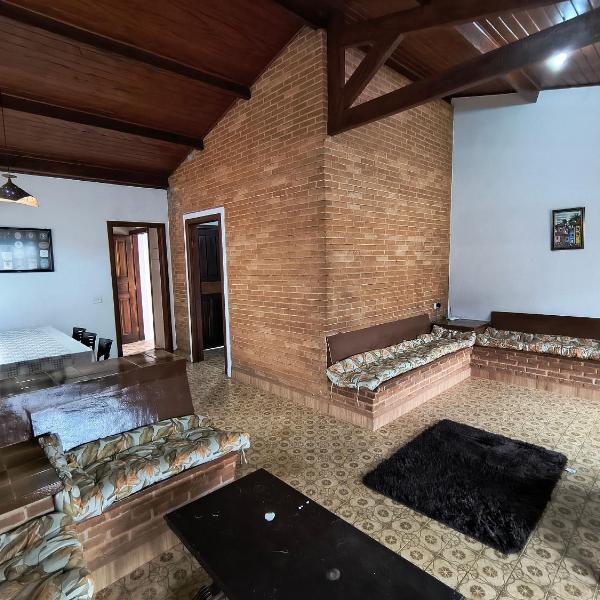 Mar e Sombra casa grande com churrasqueira