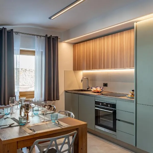 Rosa Blu Mountain Suite, hotel en Piano