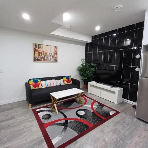 Haven Lodge, 2BR Brand New Basement Suite，位于卡尔加里的酒店