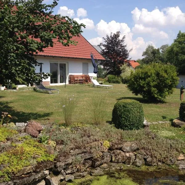 Ferienhaus Ringelwiese, ξενοδοχείο σε Schönstedt