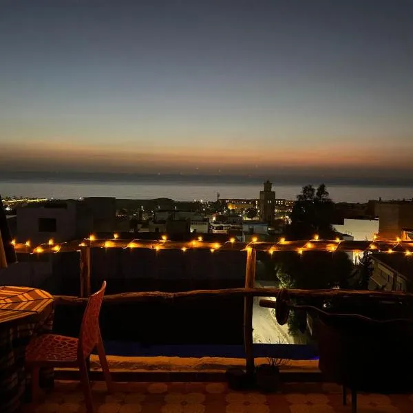 Black Pearl surf yoga and skate house, hotel din Tamraght Ouzdar