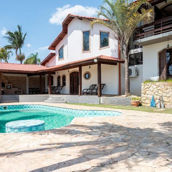 Casa de Campo c 4 Suites AC Wi-Fi em Sao Roque