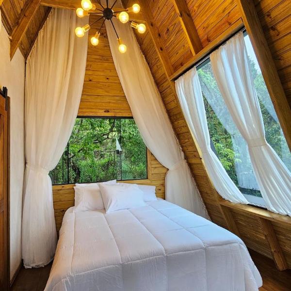 YESHUA - Cabana de Luxo com Hidro, Lago Natural e Adega - Foto 3