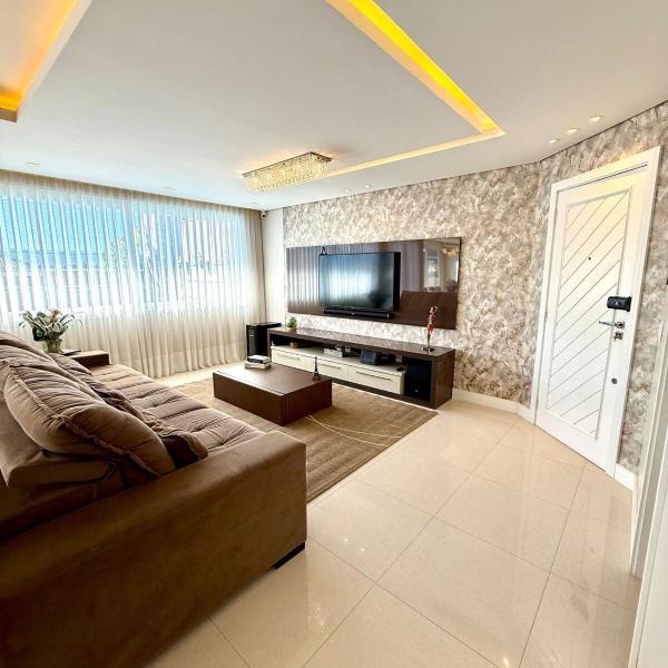 Luxury Penthouse in Jurerê with pool - 200m from the beach