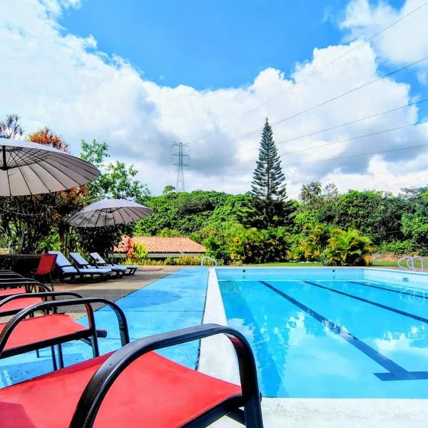 Finca El Paraíso, hotel di La Mesa