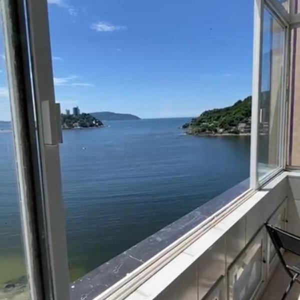 Apartamento em frente ao mar