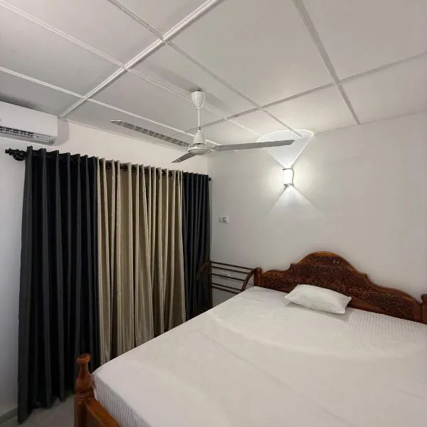 White place, hotel in Ahangama