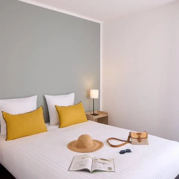 Quality Suites Ploërmel, hotel en Ploërmel