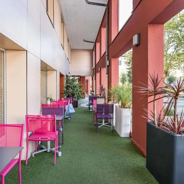 ibis Styles Annecy Centre Gare, hotel en Annecy