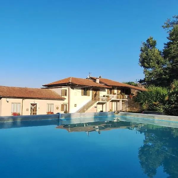 La cuccia del sole, ξενοδοχείο σε Cortemilia