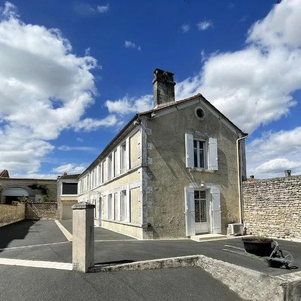Ar Gwennili Chambres d'Hôtes, hôtel à Saint-Amant-de-Nouère