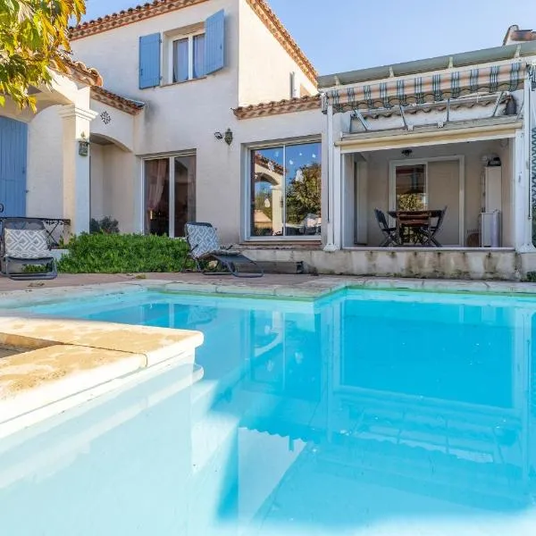 Lauriers roses - Chambre D'hôtes, hotel u gradu Puisserguier