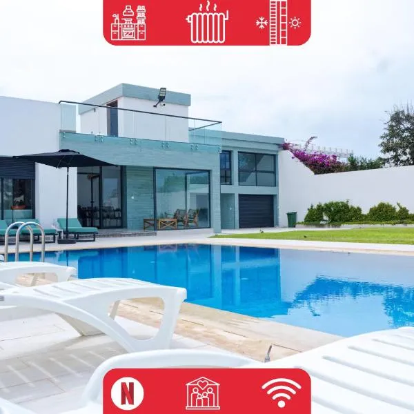 Villa Luxe Dar Bouazza - Piscine Privée - Fibre 100Mb - 3 min Plage, hotel en Casablanca