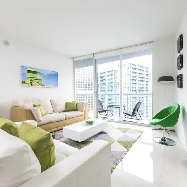 Waterfront Spacious Luxury 1 Bedroom IconBrickell, hotel u Majamiju