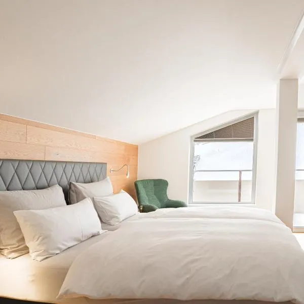 Viesnīca Black Summit Samnaun Boutique Hotel Zamnaunā