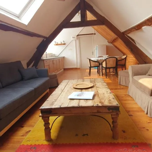 Le Coeur Du Moulin، فندق في Saint-Aubin-le-Monial