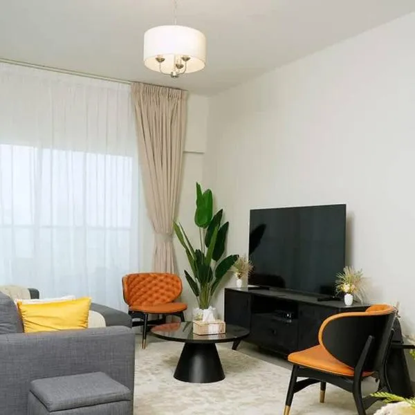 2BR Apartment In Dubai in JVC near Circle mall – hotel w Dubaju