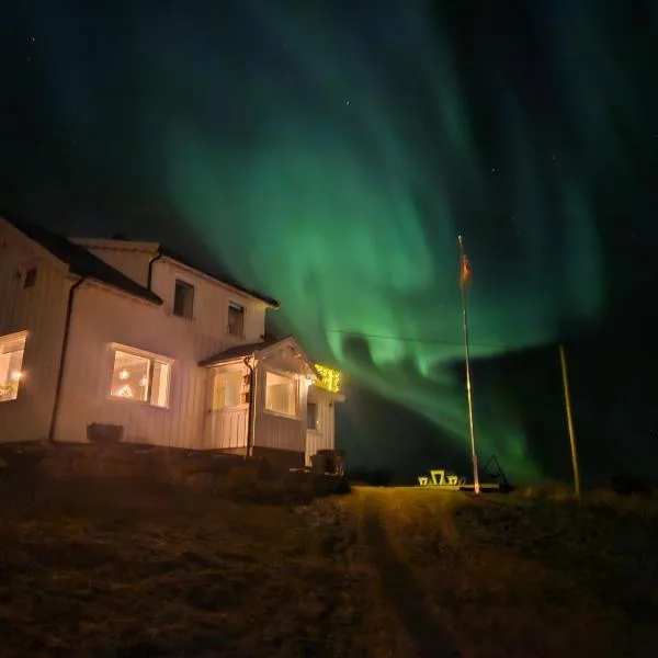 This Old House - Check in Breathe out，Strønstad的飯店