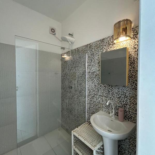 Casa Branca 3 Quartos Pé na Areia - Foto 3