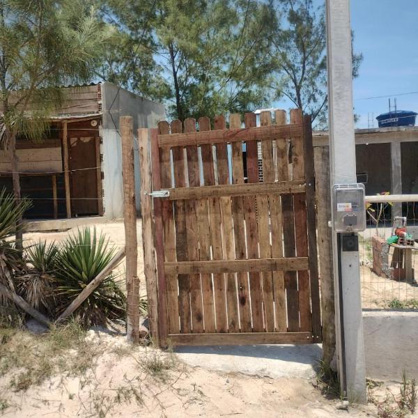 Lola House Beach