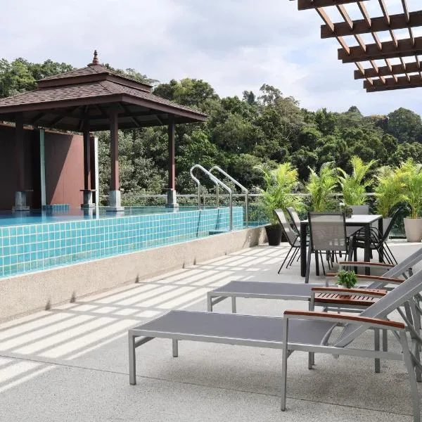 Kamala Seaview - 3 BR Private Pool Villa, hotel in Kamala Beach