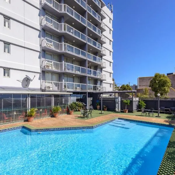 Highpoint International Hotel, хотел в Гладстон