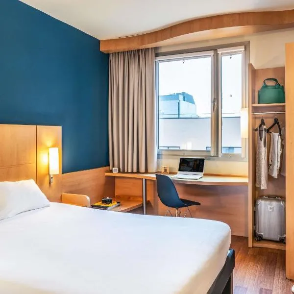 Ibis Barcelona Plaza Glòries 22@, מלון בברצלונה