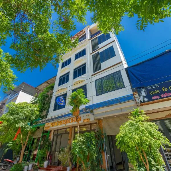 Hoàng Gia Đông Anh Hotel, hotel v destinaci Dong Anh