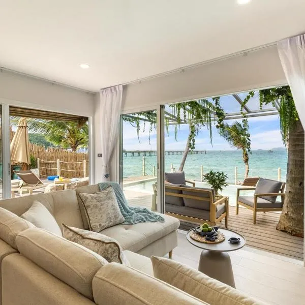 Little Me Beachfront Villa, hotel en Amphoe Koh Samui