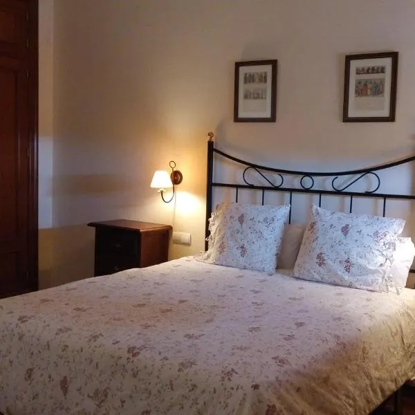 Casa Rural La Era 2 - Adults Only – hotel w mieście Aracena