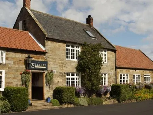 Ellerby Country Inn, hotel in Lealholm