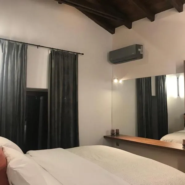 Evanthia maisonette, hotel v destinaci Chalkis