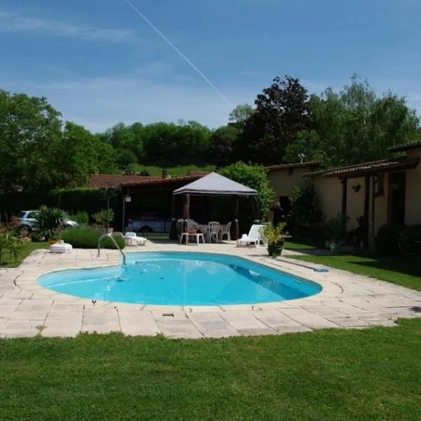 Marievalerianne, hotel v destinaci Mirefleurs