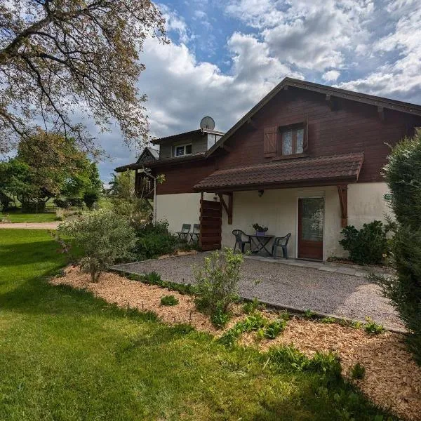 Chambre d'hôtes du Moineau, hotell sihtkohas Le Val-dʼAjol