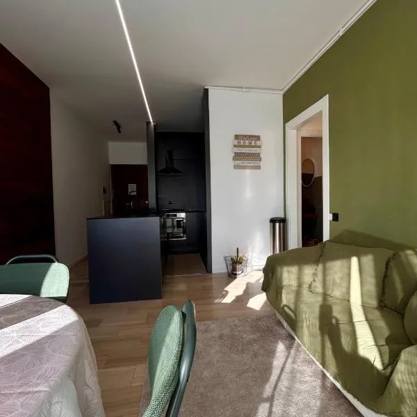 AMoR، فندق في سالو