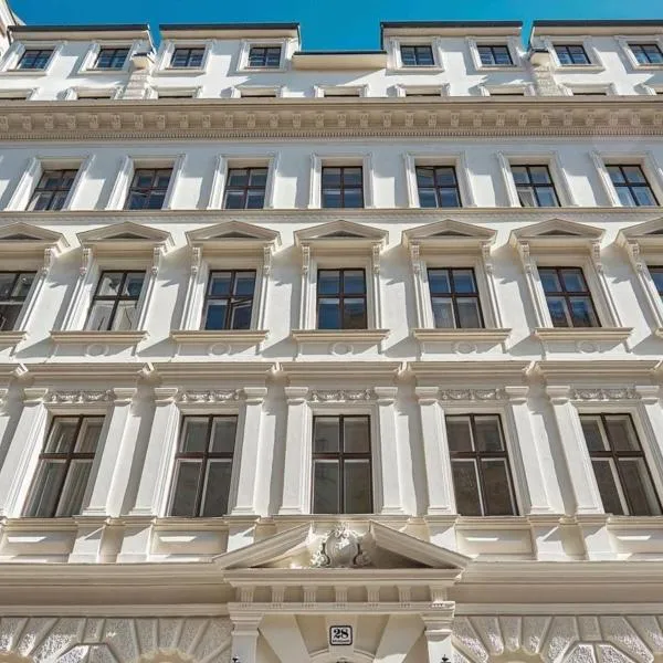 Chic courtyard City Apartment in Prime Location, hotel i Wien