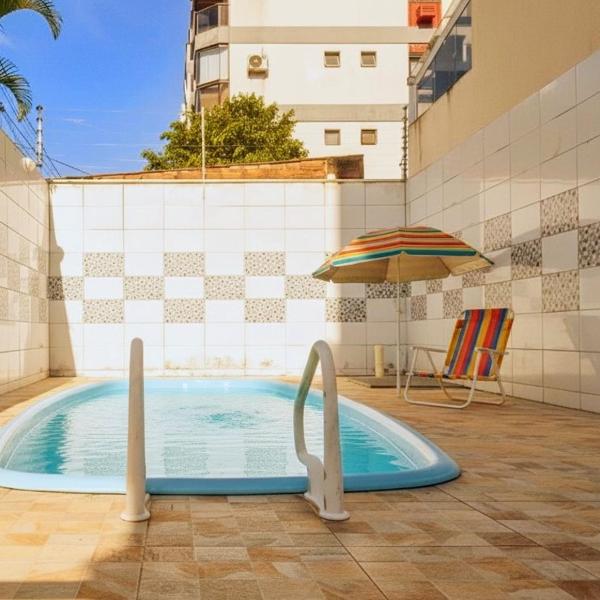 Villa Enseada - Charme e conforto a 650m da Praia da Enseada