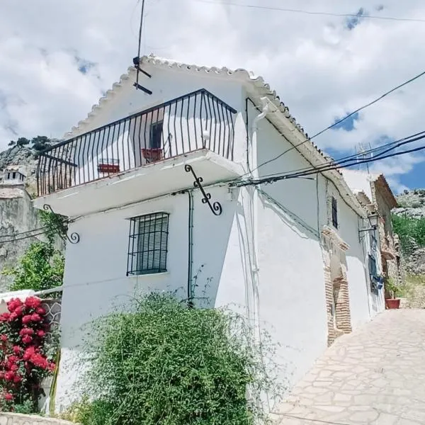 Casa Lola, hotel en Benaocaz