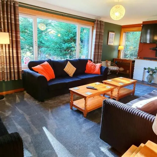 Torcroft Lodges, hotel in Drumnadrochit