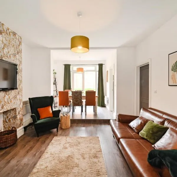 Croydon, victorian garden maisonette, free parking, Gatwick accessible, hotell i Purley