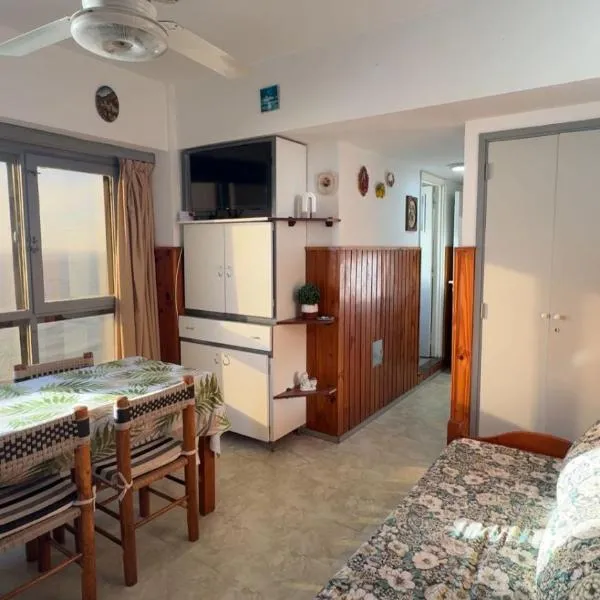 Miramar Vista al Mar, hotel i Miramar