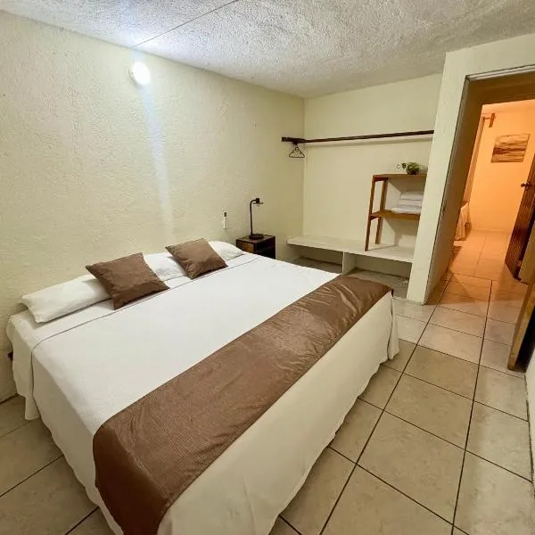 Casa Leon Rinconada, hotel in Puerto Escondido