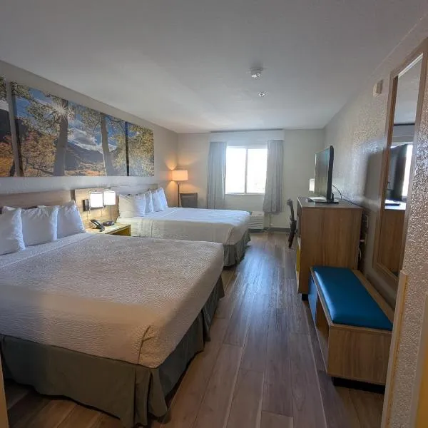 Days Inn & Suites by Wyndham Castle Rock, hotel in Castle Rock